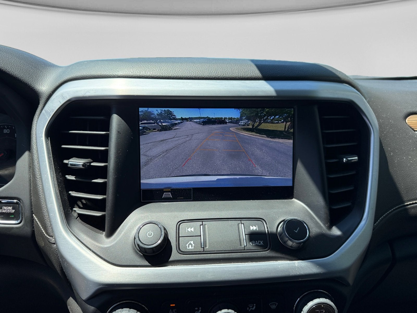 2023 GMC Acadia SLE