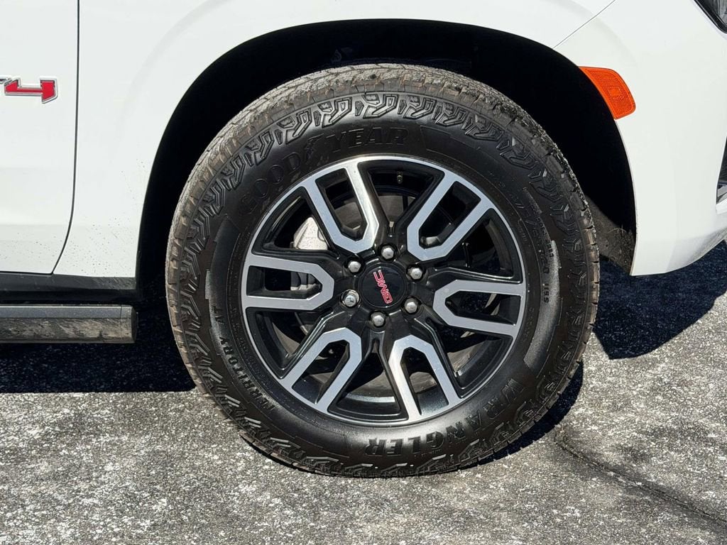 2024 GMC Yukon AT4