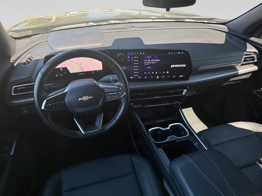 2025 Chevrolet Traverse FWD LT