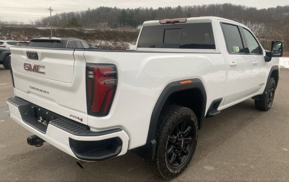2024 GMC Sierra 2500HD AT4