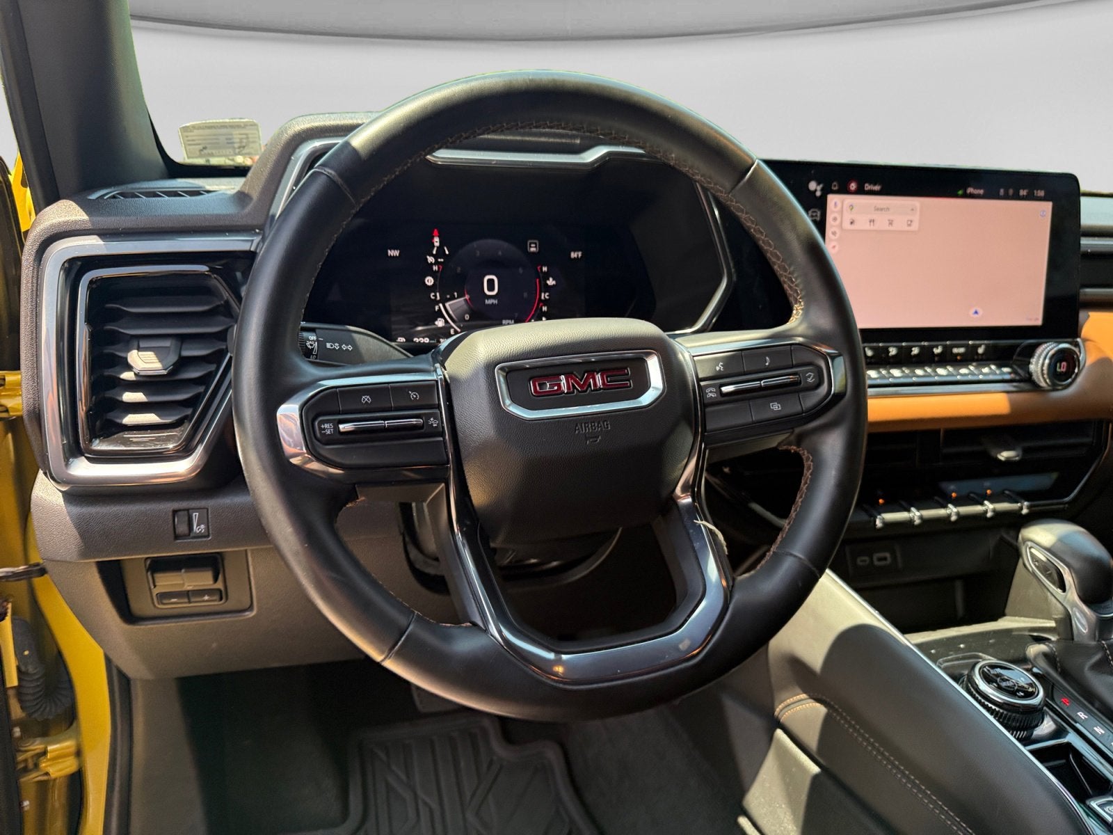 2023 GMC Canyon 4WD AT4