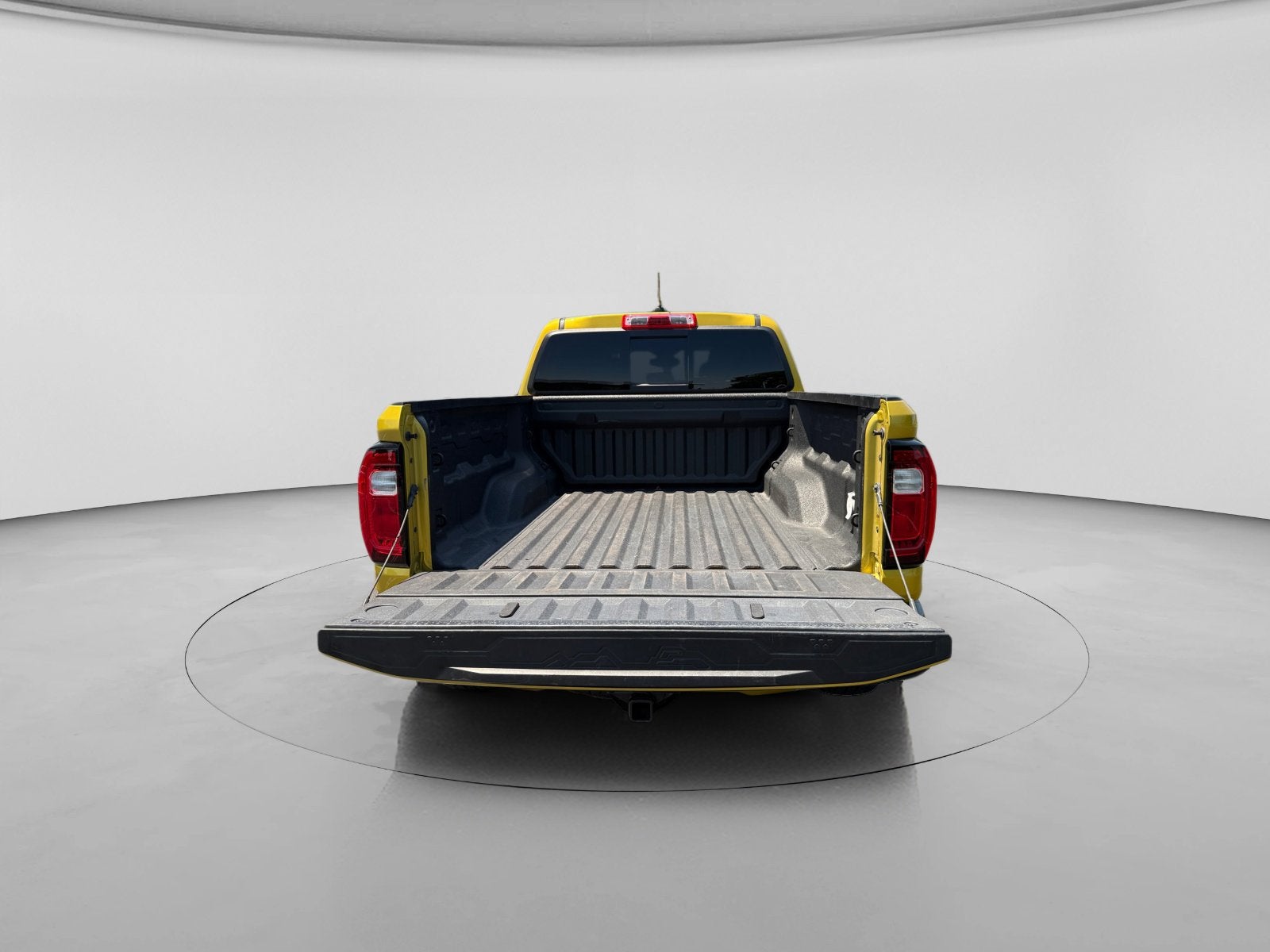 2023 GMC Canyon 4WD AT4