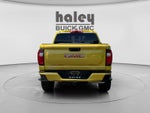 2023 GMC Canyon 4WD AT4