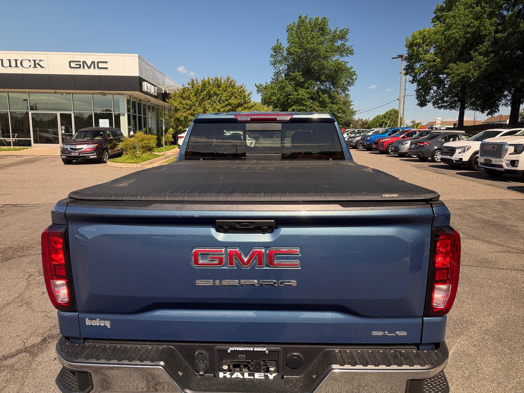 2024 GMC Sierra 1500 SLE