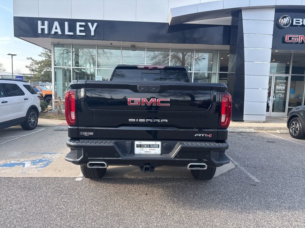 2022 GMC Sierra 1500 AT4