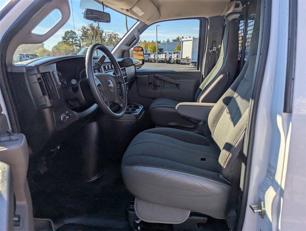 2024 GMC Savana Cargo Van Work Van