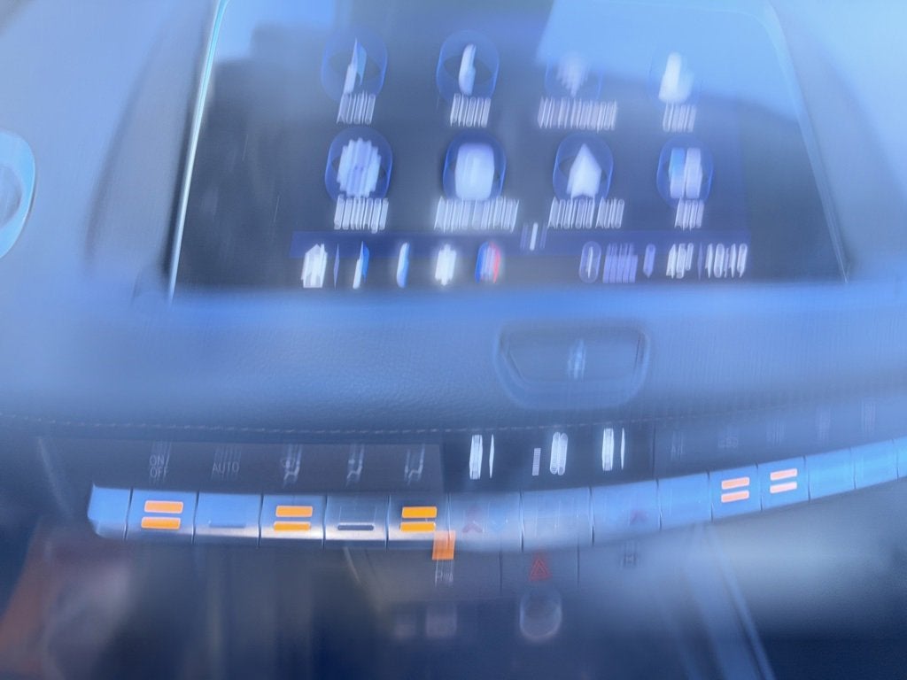 2023 Cadillac XT4 FWD Premium Luxury