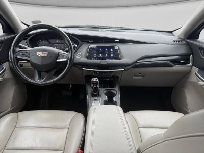 2023 Cadillac XT4 FWD Premium Luxury