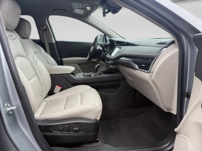 2023 Cadillac XT4 FWD Premium Luxury