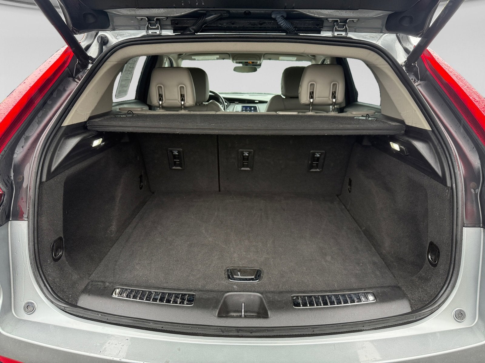 2023 Cadillac XT4 FWD Premium Luxury