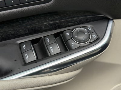 2023 Cadillac XT4 FWD Premium Luxury