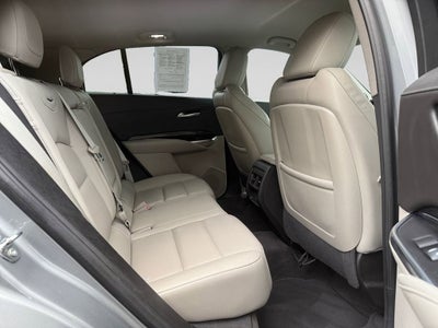 2023 Cadillac XT4 FWD Premium Luxury