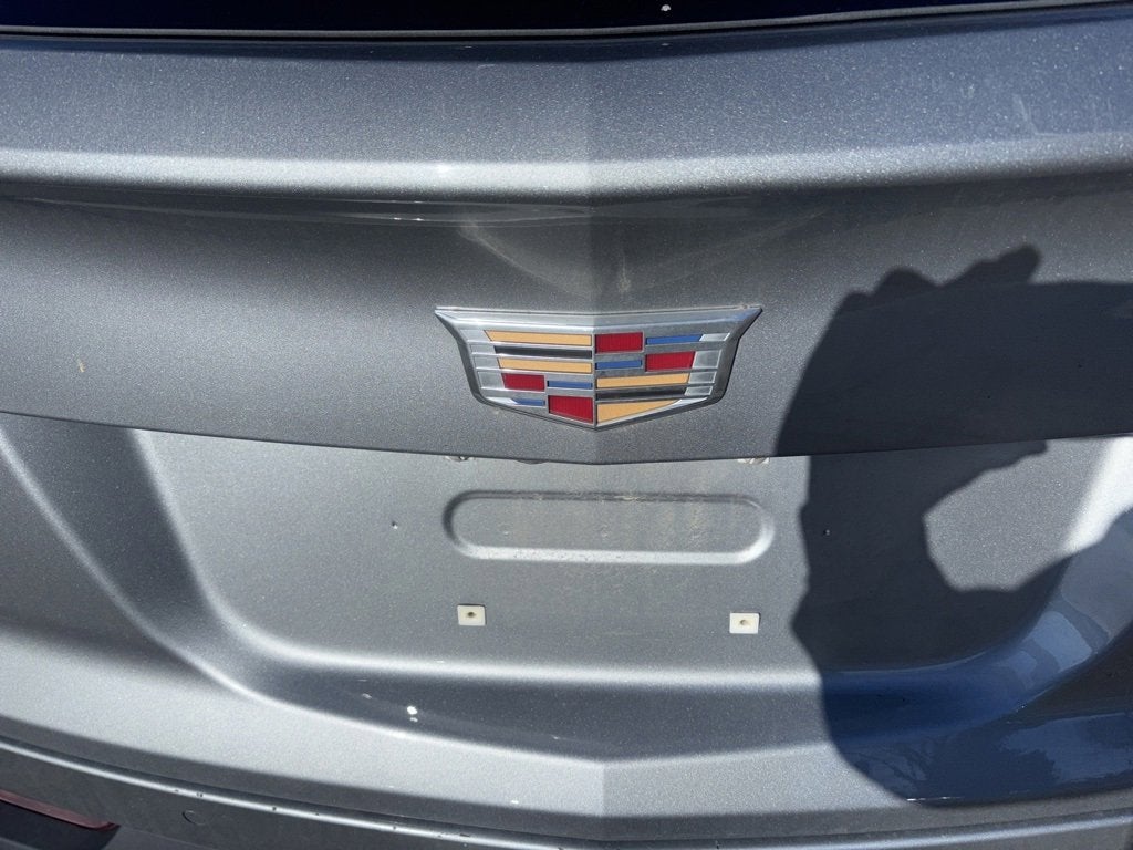 2023 Cadillac XT4 FWD Premium Luxury