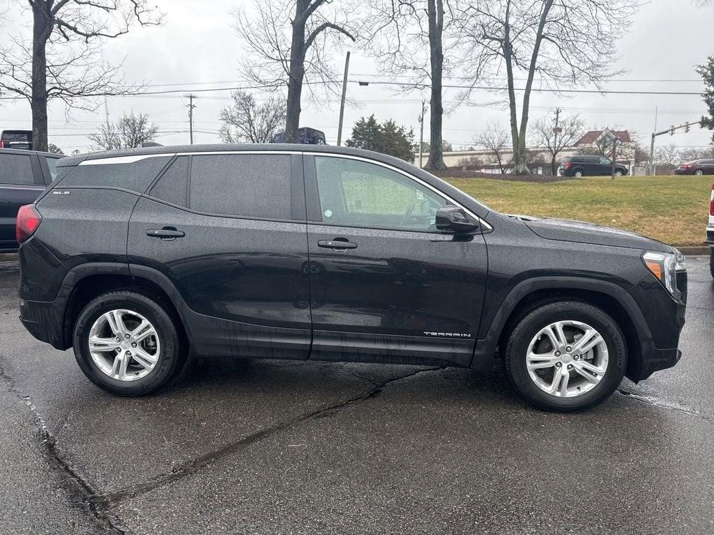 2024 GMC Terrain SLE