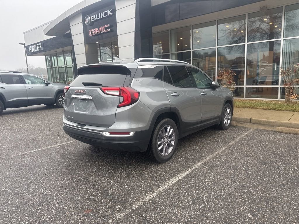 2023 GMC Terrain SLT
