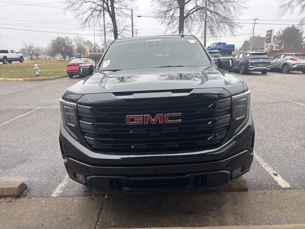 2025 GMC Sierra 1500 Elevation