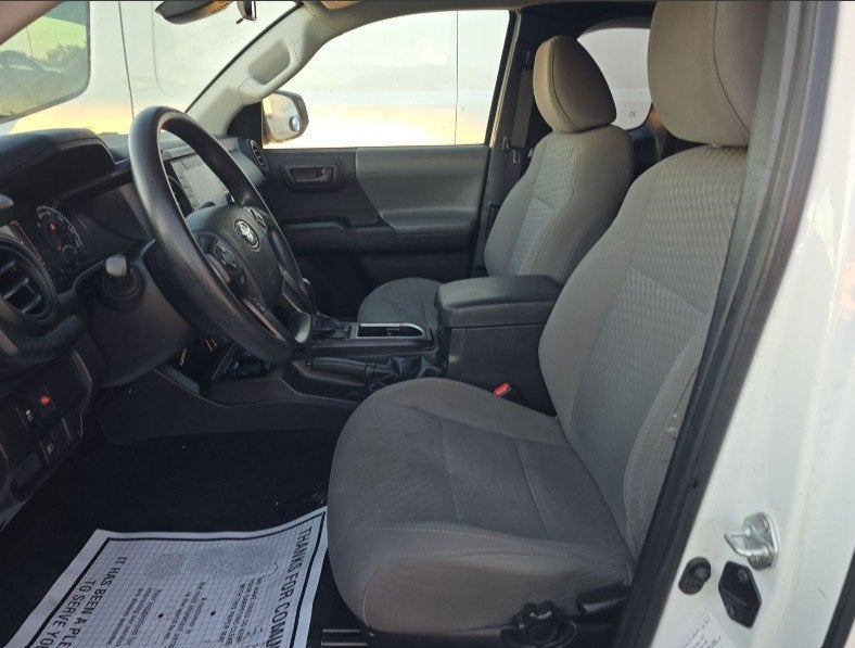 2022 Toyota Tacoma SR