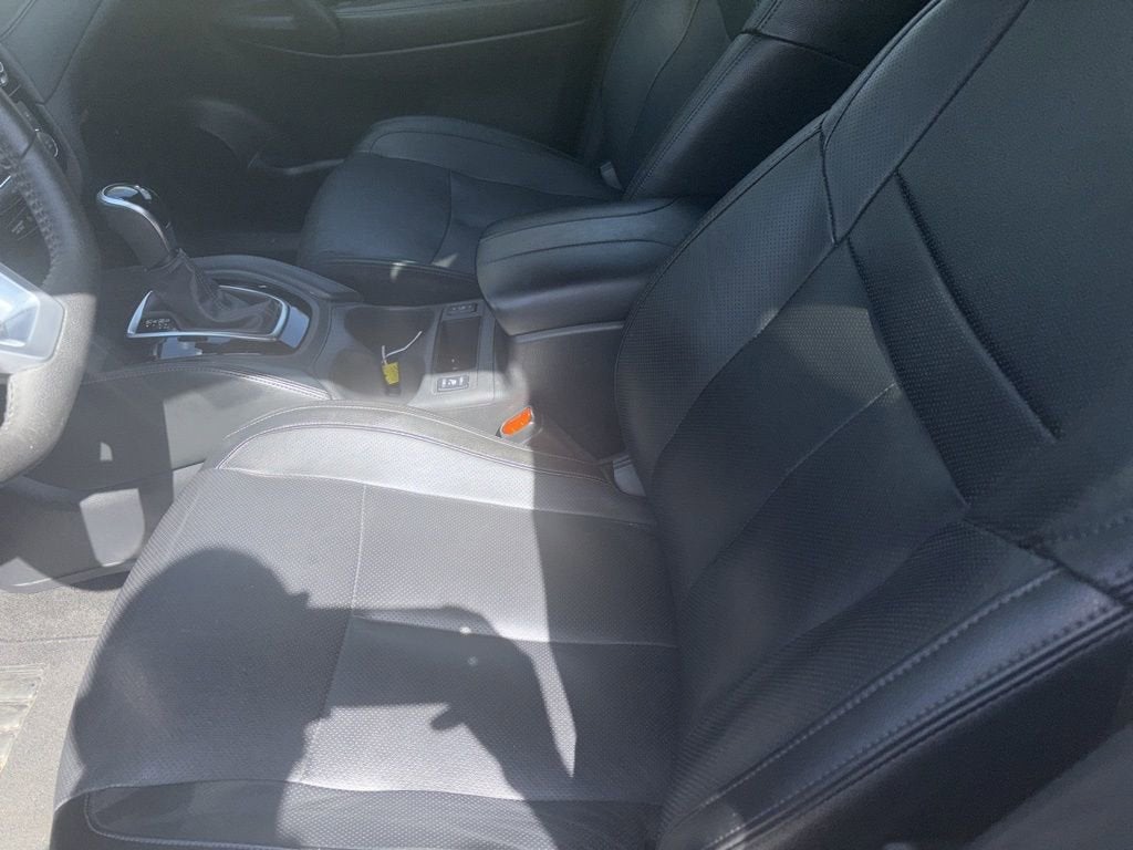 2020 Nissan Rogue SL