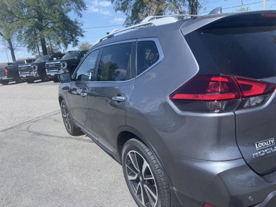 2020 Nissan Rogue SL