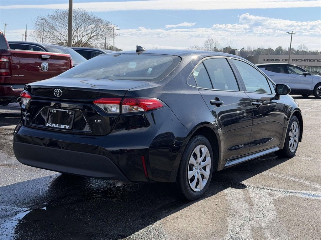 2025 Toyota Corolla LE