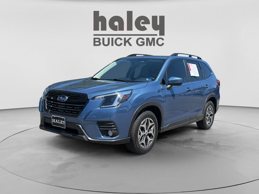 2022 Subaru Forester Premium
