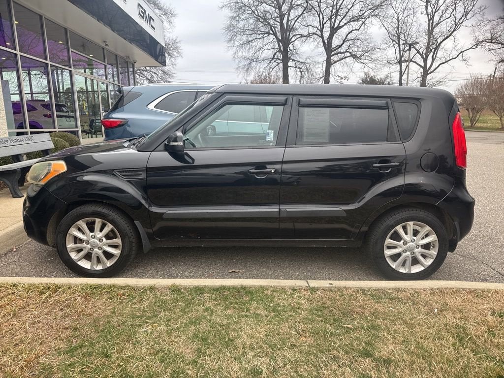 2012 Kia Soul +