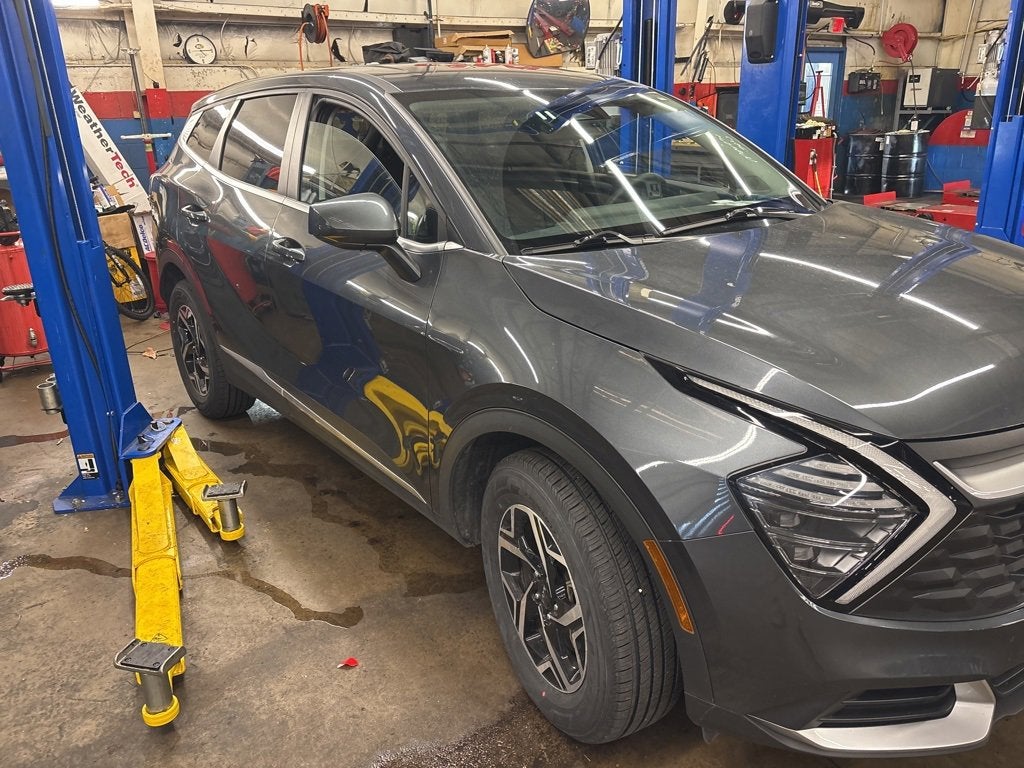 2024 Kia Sportage LX