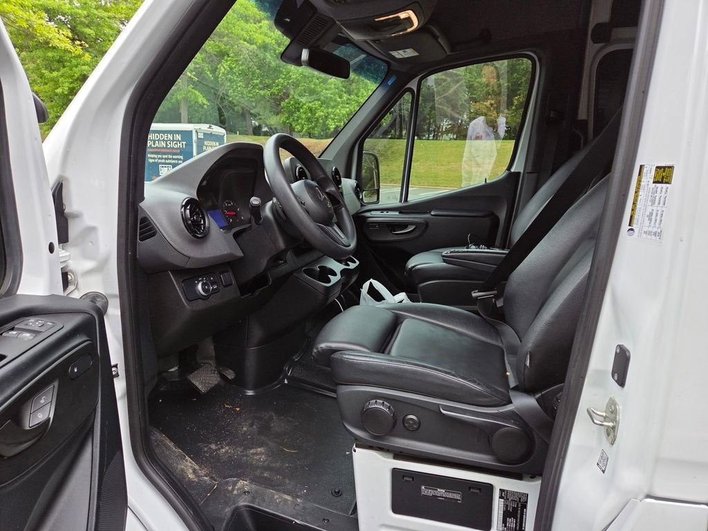 2022 Mercedes-Benz Sprinter Cargo Van Cargo 144 WB