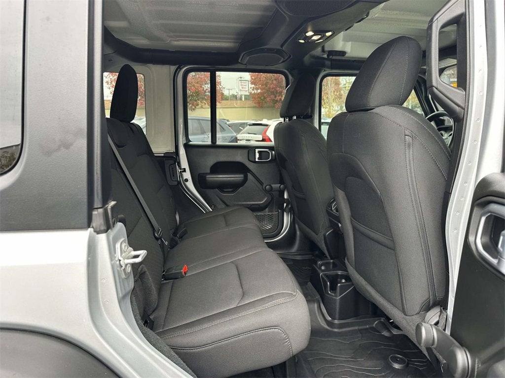 2022 Jeep Wrangler Unlimited Willys