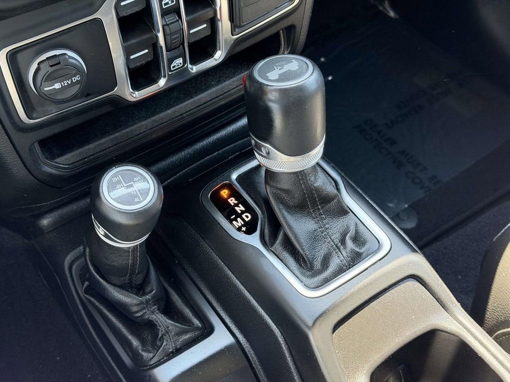2022 Jeep Wrangler Unlimited Sahara Altitude