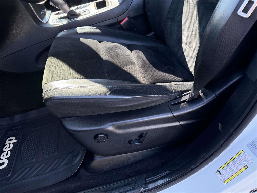 2017 Jeep Grand Cherokee Altitude