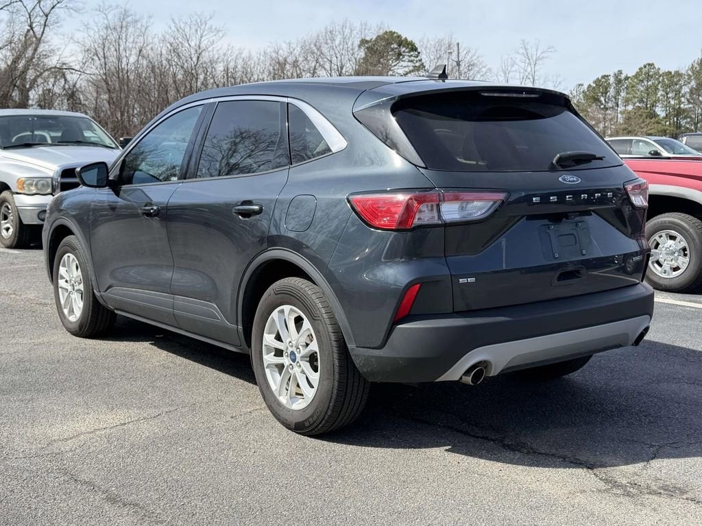 2022 Ford Escape SE Hybrid