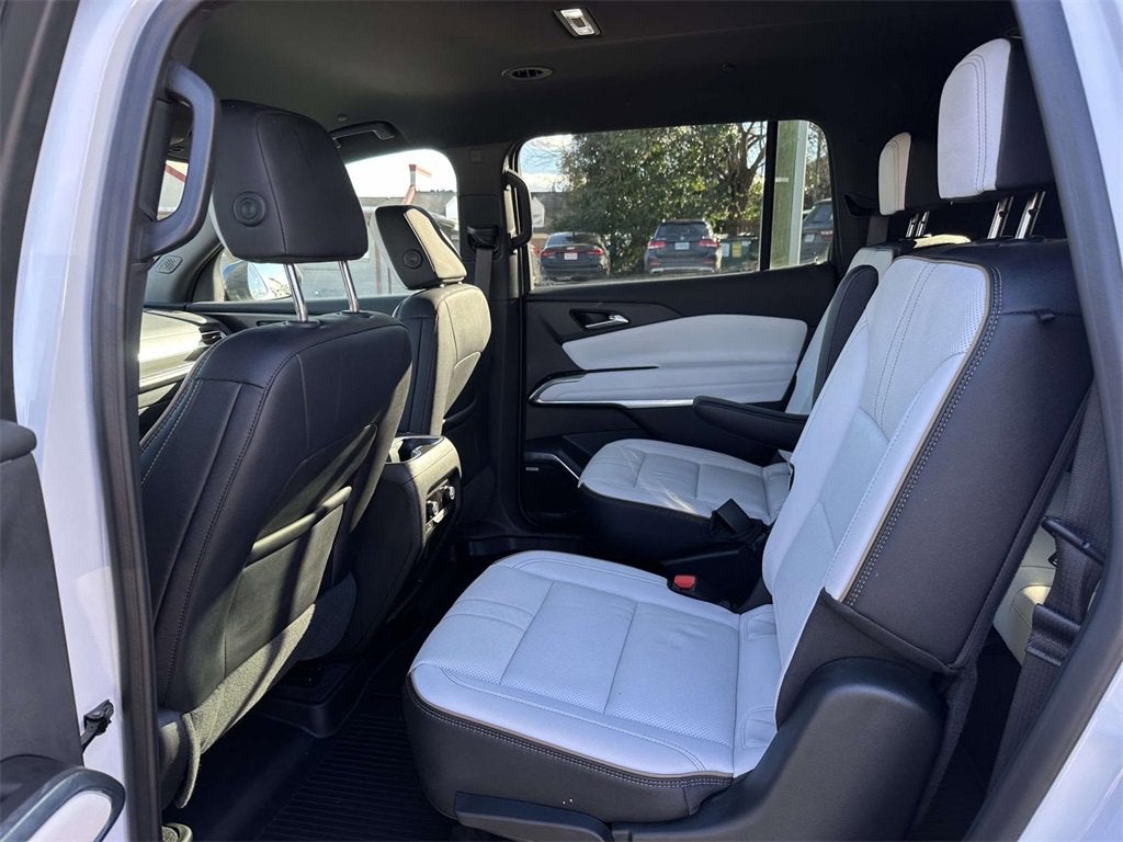 2025 Chevrolet Traverse High Country