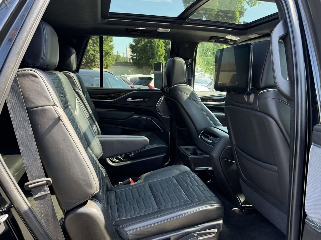2022 Cadillac Escalade Premium Luxury Platinum