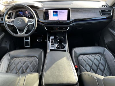 2024 Volkswagen Atlas 2.0T SEL Premium R-Line