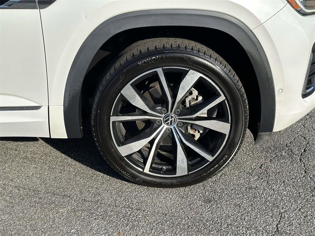 2024 Volkswagen Atlas 2.0T SEL Premium R-Line