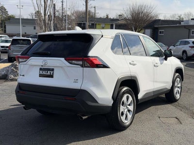 2025 Toyota RAV4 LE