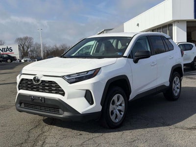 2025 Toyota RAV4 LE
