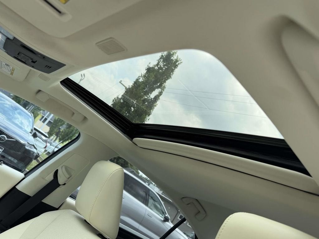 2022 Lexus ES 350