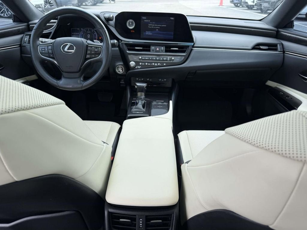 2022 Lexus ES 350