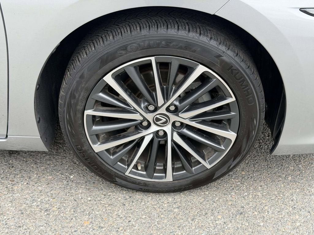 2022 Lexus ES 350