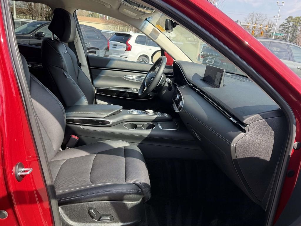 2025 Genesis GV70 2.5T