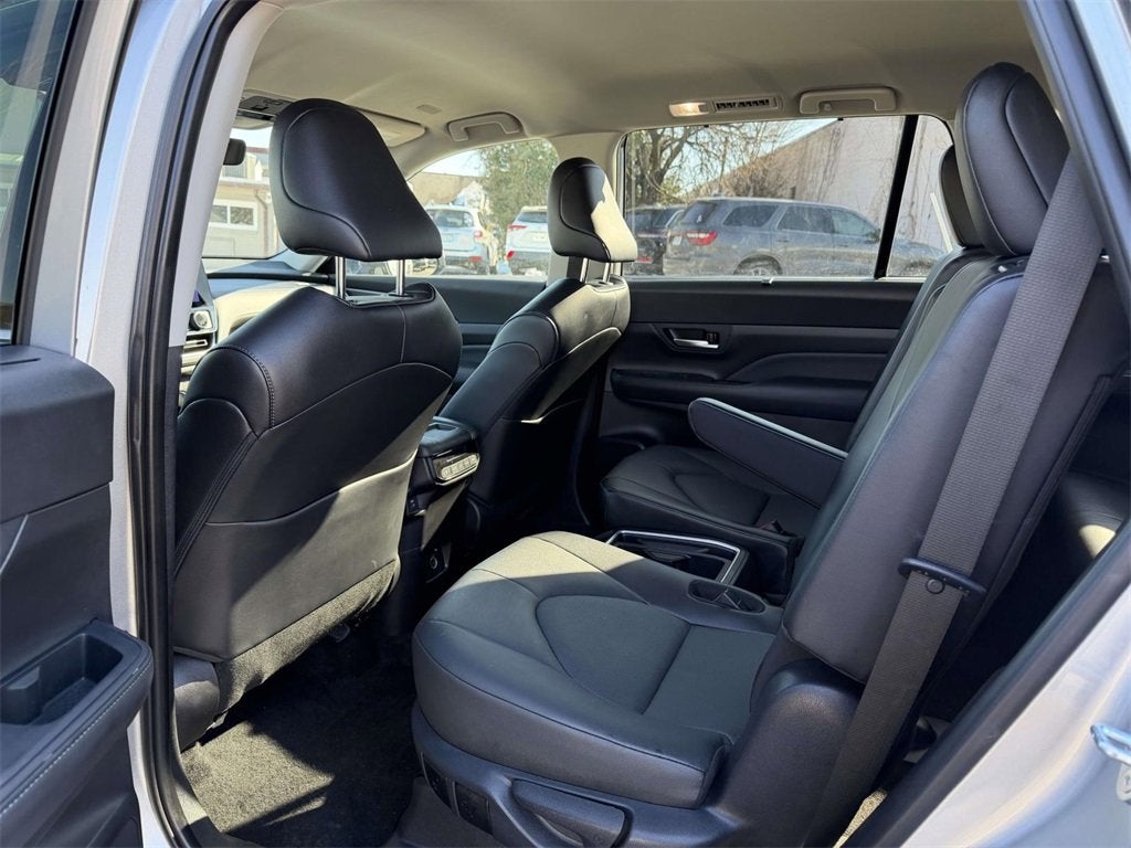 2025 Toyota Grand Highlander XLE
