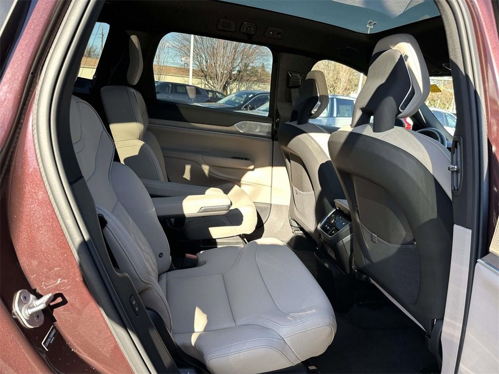 2025 Volvo EX90 Twin Motor Performance Ultra