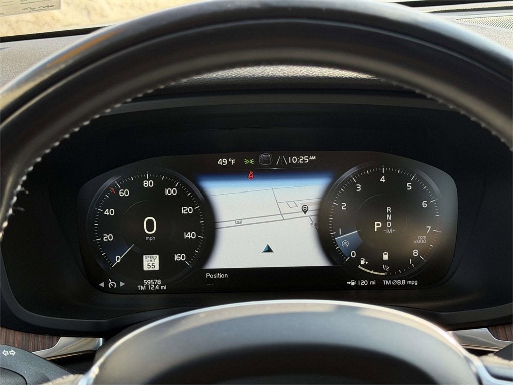 2022 Volvo S60 B5 Momentum