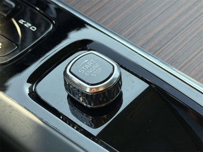 2022 Volvo S60 B5 Momentum