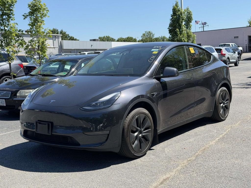2024 Tesla Model Y Long Range