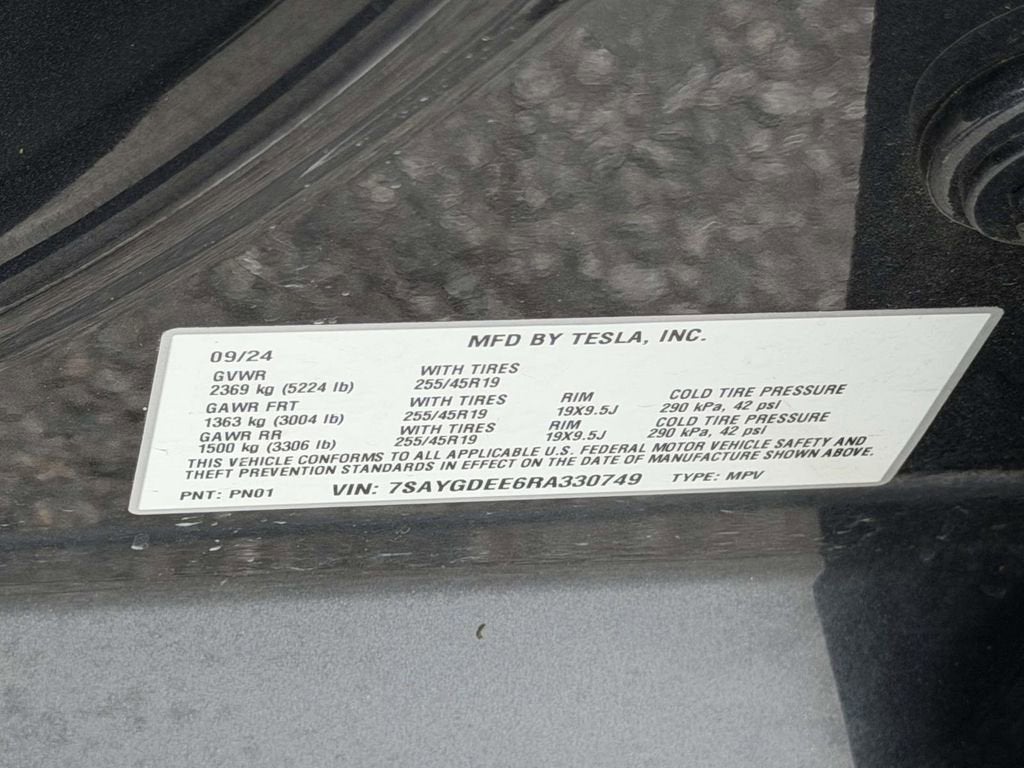 2024 Tesla Model Y Long Range