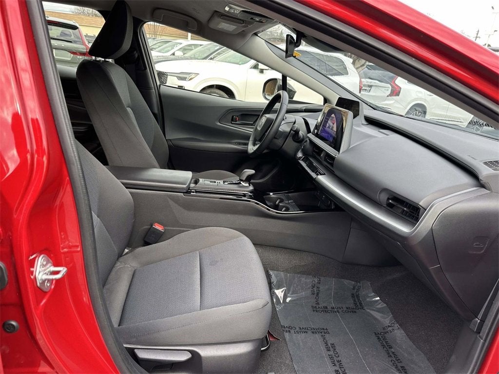 2024 Toyota Prius LE