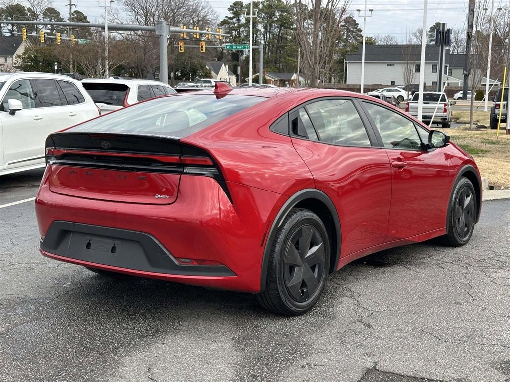 2024 Toyota Prius LE